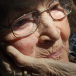 cati pensionari au primit pensia minima garantata in noiembrie date de ultima ora de la casa de pensii 694e417935404