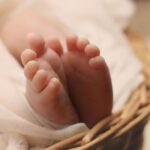bebelus mort la doua zile de la nastere intr o clinica privata din craiova politistii au deschis o ancheta 6966478a3db3f