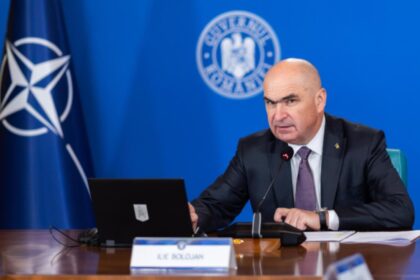 bolojan umbla la pile si relatii peste 6 000 de posturi de consilieri vor fi taiate 6968ae9e25f7b