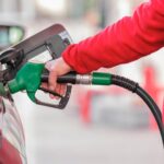 criza fara precedent oameni inscrisi de luni intregi pentru benzina un barbat s a inscris la coada in urma cu 3 luni iar acum se afla pe locul 5 052 69601c0fa560a