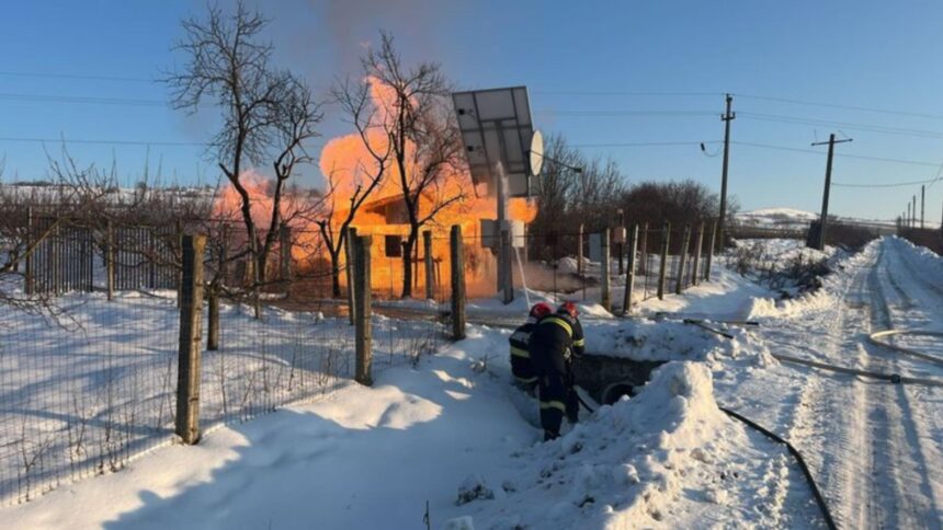 incendiu la o statia de reglare masurare a gazelor naturale din mures o persoana a suferit mai multe arsuri 696fa04961bb5