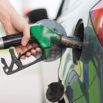 preturile carburantilor ar putea creste din nou cu 45 lei pe litru romanii platesc mai mult desi petrolul este mai ieftin 697db6b912dc4