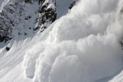 risc mare de avalansa in munti dupa caderile masive de zapada avertismentul meteorologilor 696e515f25b76