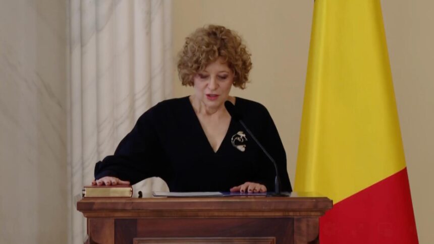 vicepremierul vine cu un nou mesaj pe contul sau de socializare ce a transmis oana gheorghiu 6957694974240