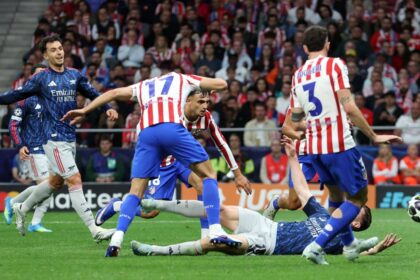 englezii fac praf un fotbalist de la atletico dupa meciul de la madrid nota 4 o parte din el a fost suspecta 69f29151030f3