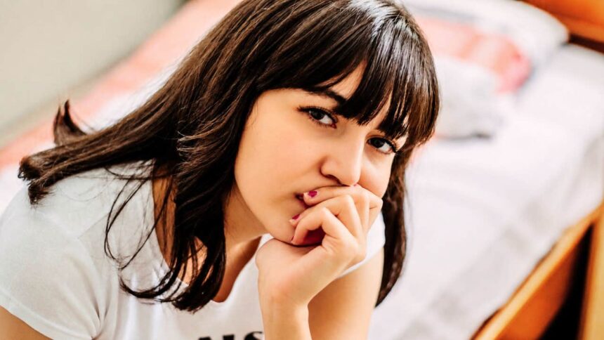 nobody realized i had autism woman shares 10 signs that were missed in childhood 6a1c9be17329a