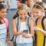 agentia suedeza de sanatate publica nu recomanda smartphone ul pentru copiii mai mici de 13 ani 6a31a248bd93e